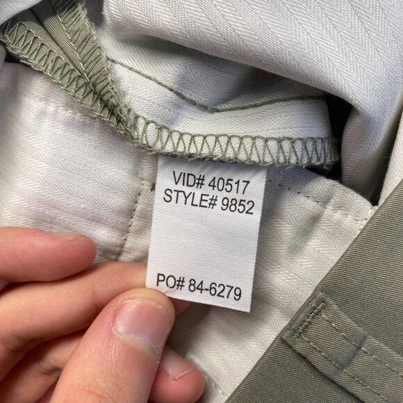 ORVIS Men's Dress Pants Size 34 Green Flat Front,Pockets,Preppy - Picture 13 of 15